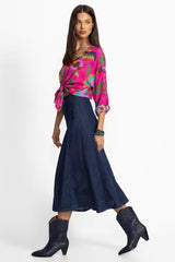 THE DENIM SKIRT