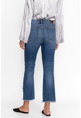 Women Bottoms | Johnny Was Stars Dance Cropped Baby Boot Jean Vintage Aged Wash