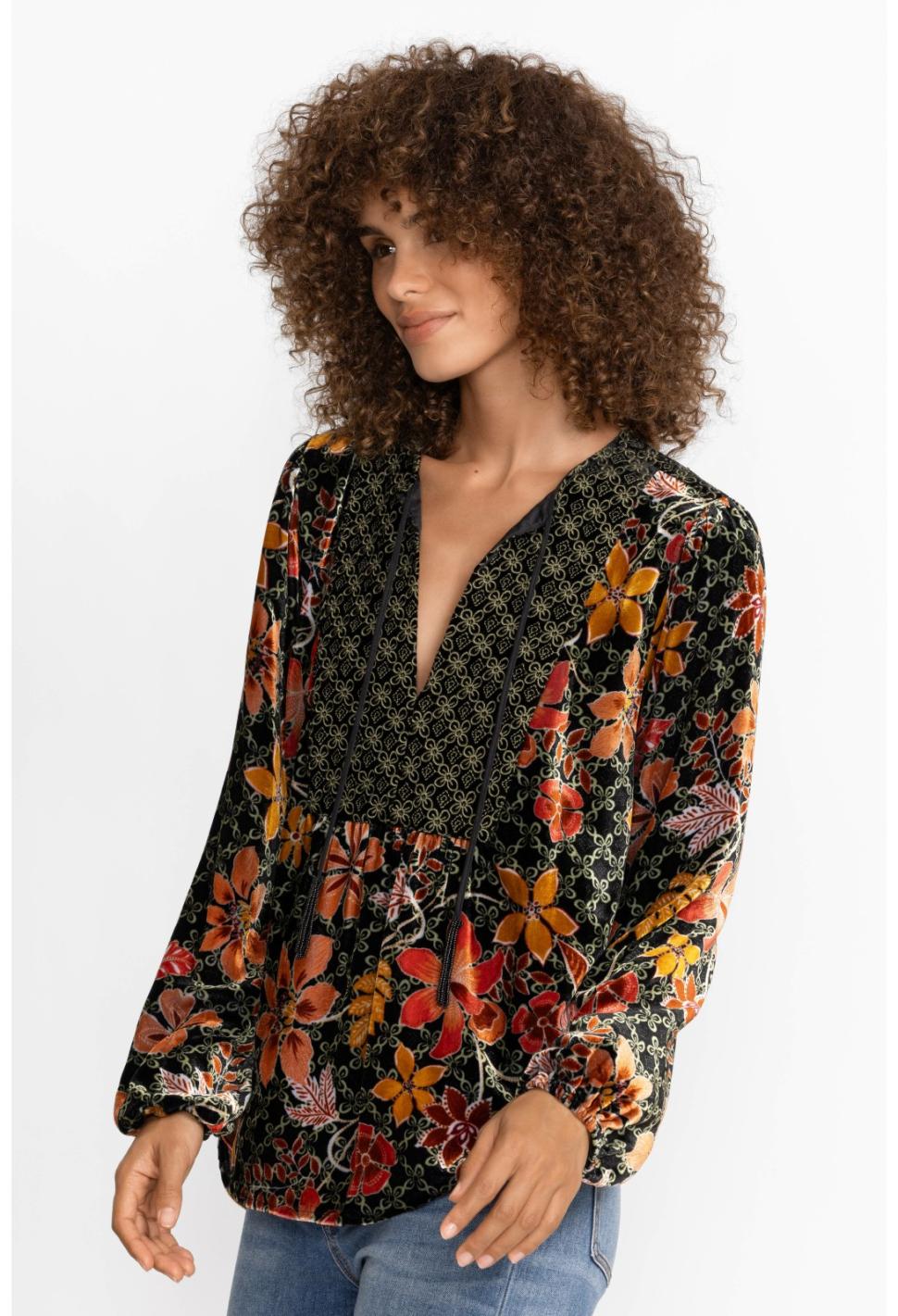 Women Tops | Johnny Was Jasmoon Flore Velvet Curved Hem Blouse Jasmoon Flore