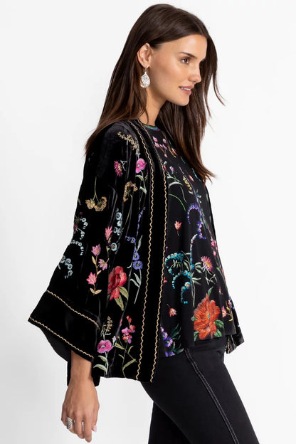 RELAXED SCHIFFLI CROPPED KIMONO