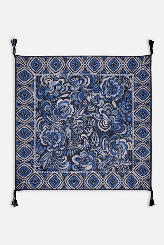 FEATHERY FLOWER SILK SCARF