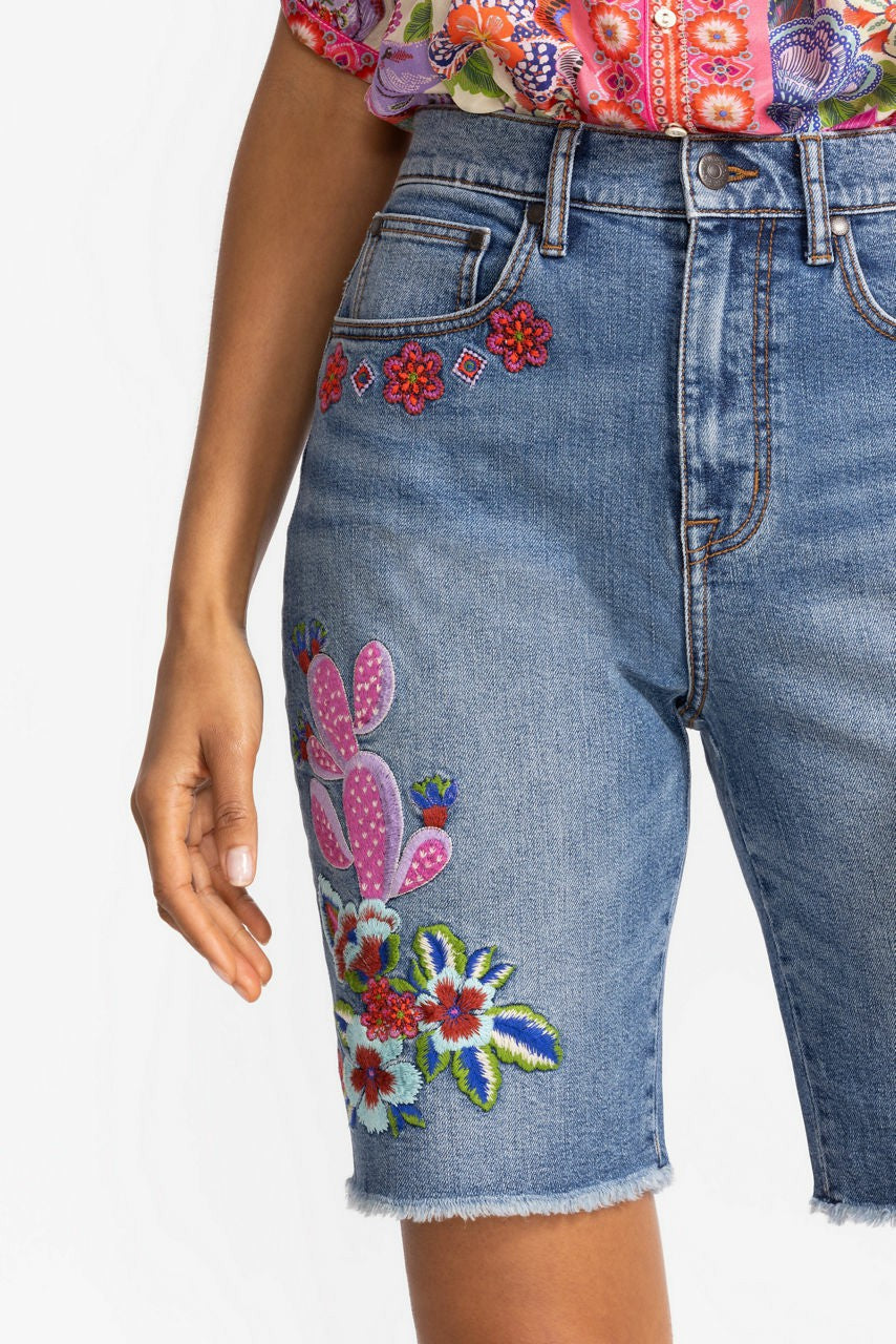 THE BERMUDA SHORT
