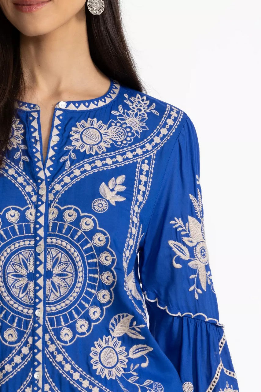 SCALLOP SLEEVE BLOUSE