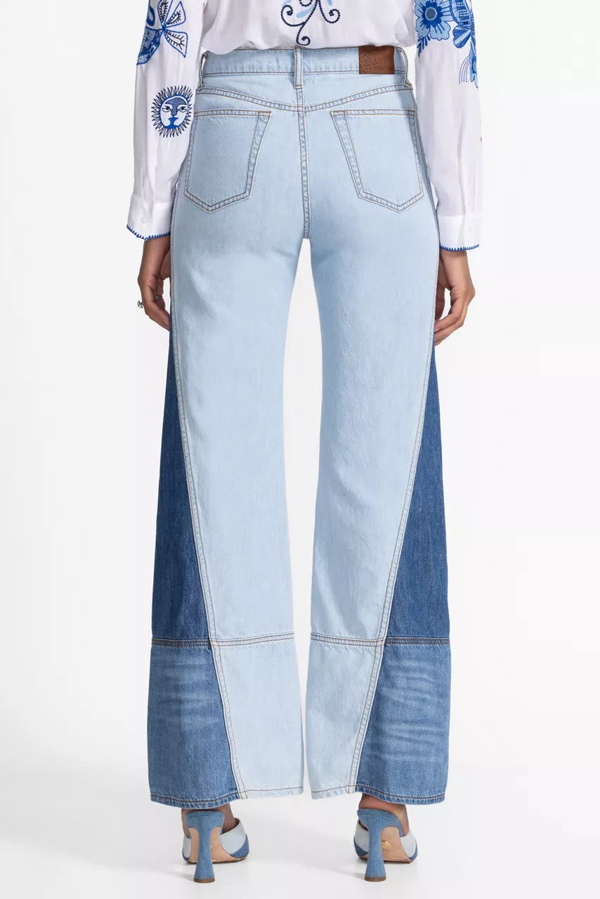 THE PIECED STRAIGHT FLARE JEAN