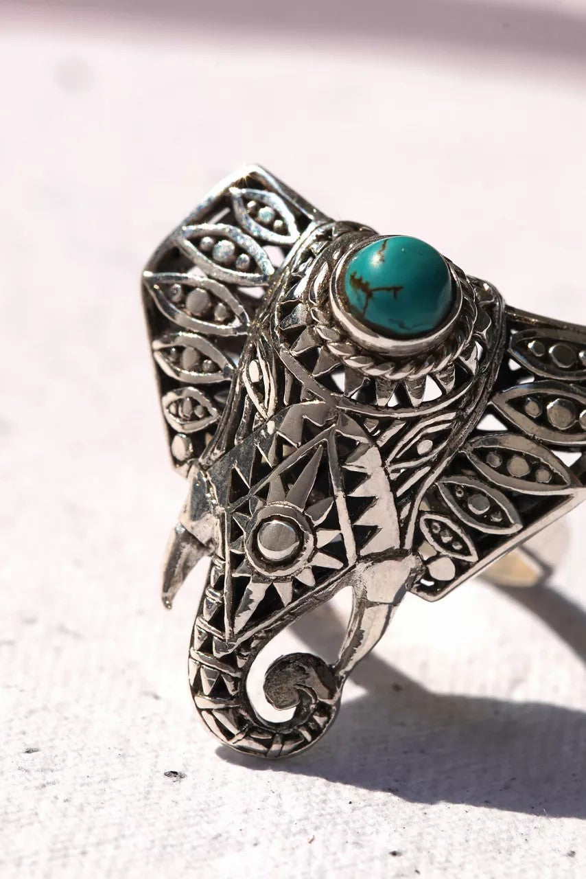 ELEPHANT EYES RING