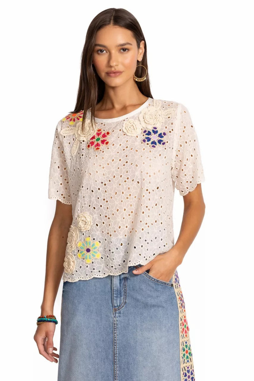 NYDIA APPLIQUE TOP