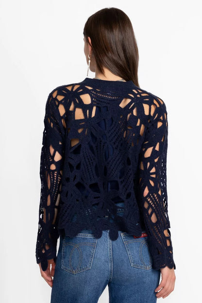 THE CROCHET PULLOVER