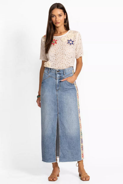 THE DENIM SKIRT
