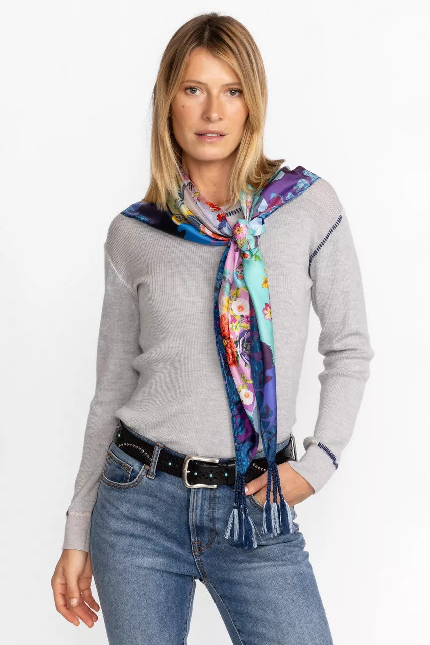 STALLION SCARF