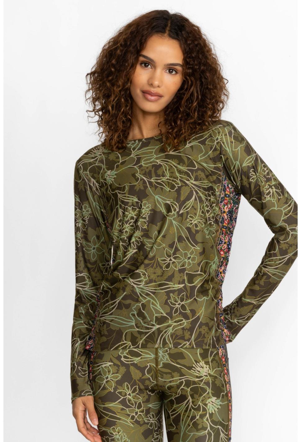 Women Active | Johnny Was Hirz Camo Ruched Long Sleeve Top Hirz