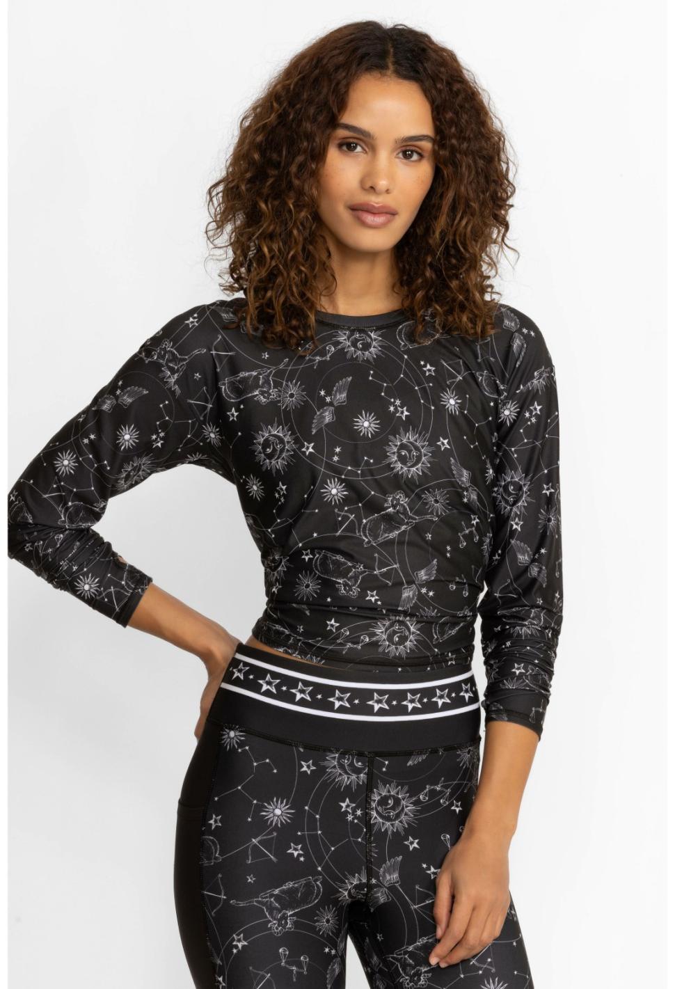 Women Active | Johnny Was Promisino Step Hem Tee W/ Flyaway Back Bijou