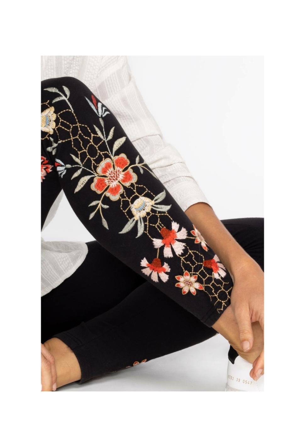 Women Bottoms | Johnny Was Clara Legging Black