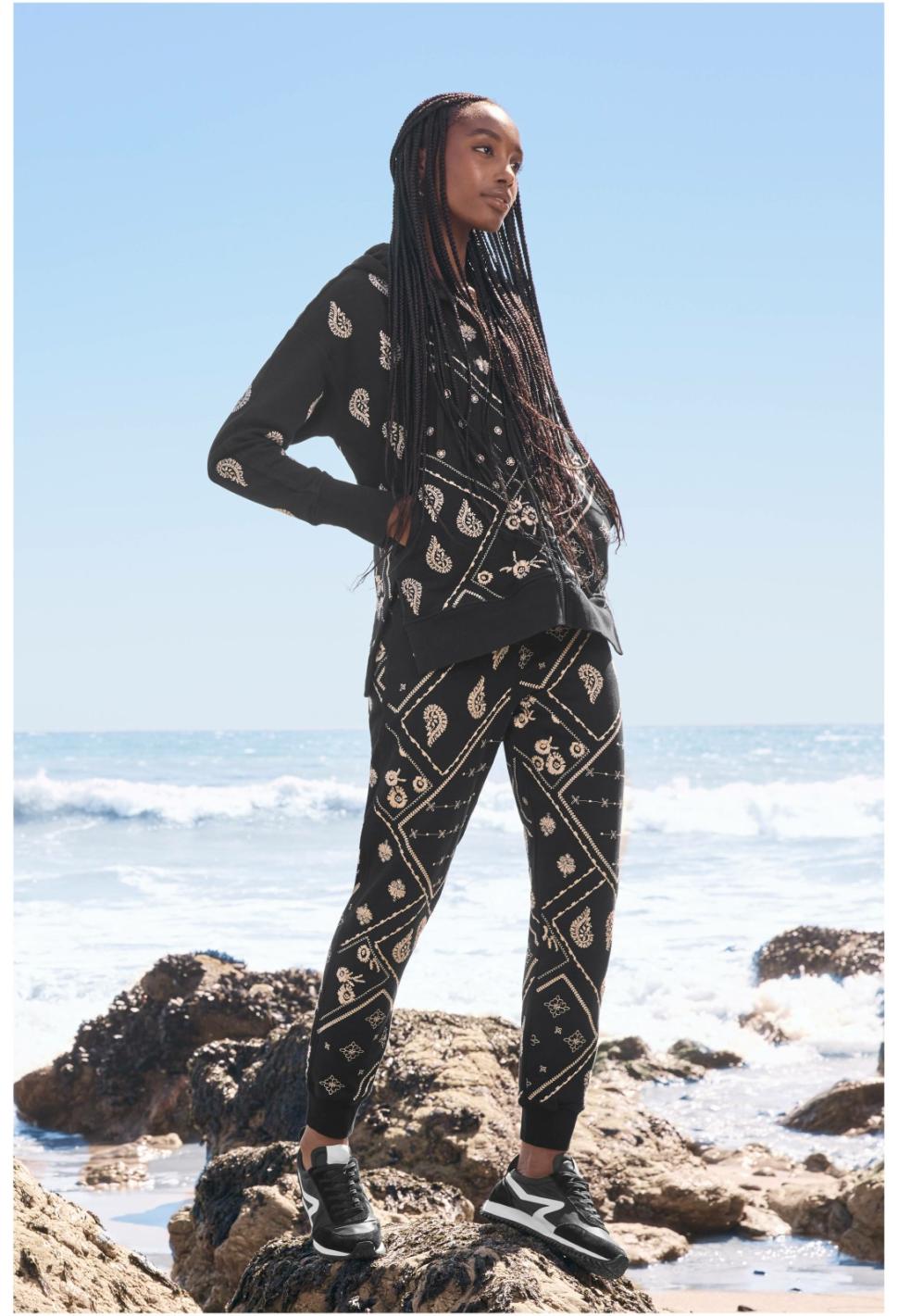 Women Bottoms | Johnny Was Devi Raw Seam Jogger Black