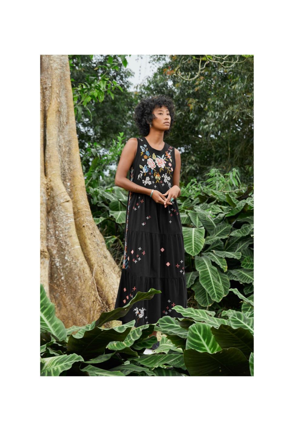 Women Dresses | Johnny Was Ceretti Tiered Maxi Tank Dress Black