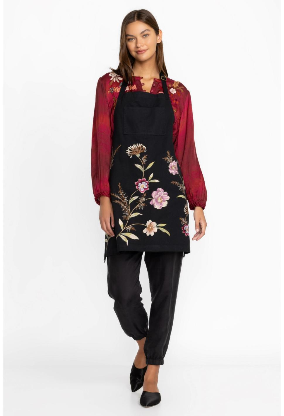 Women Home Accessories | Johnny Was Meriah Apron Black