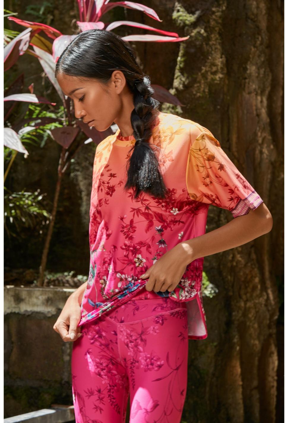 Women Tops | Johnny Was Bee Active Short Sleeve Oversize Crop Tee Emboy