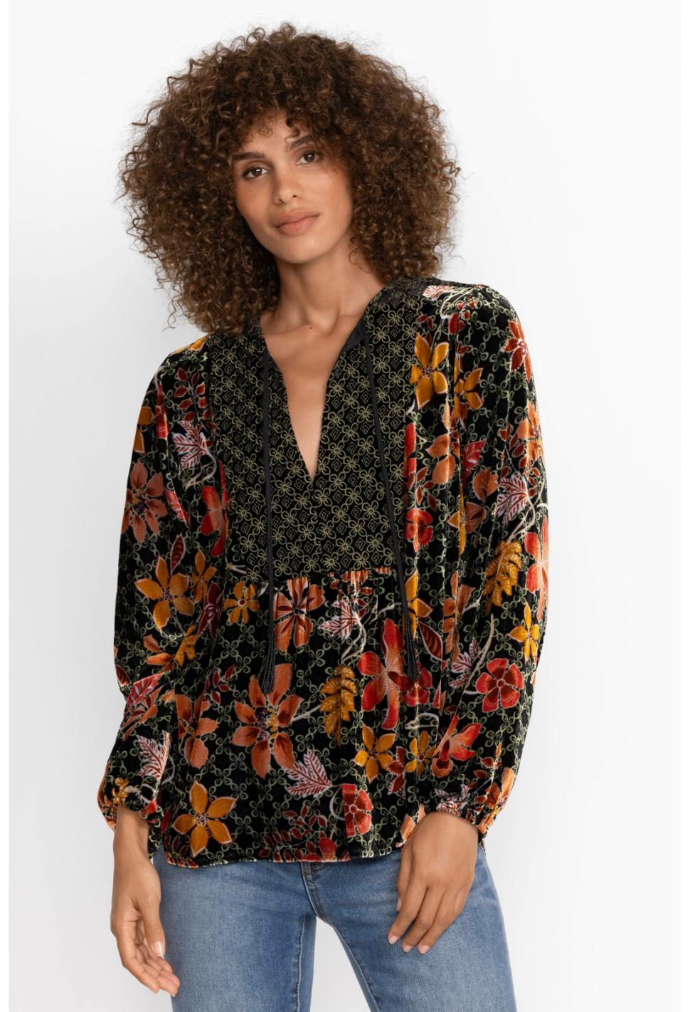 Women Tops | Johnny Was Jasmoon Flore Velvet Curved Hem Blouse Jasmoon Flore