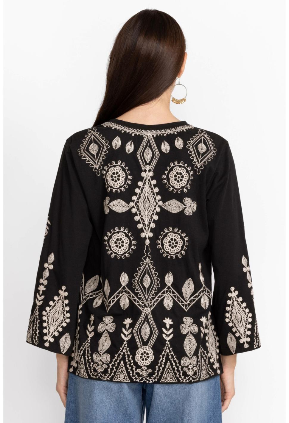 Women Tops | Johnny Was Liona V-Neck Kimono Sleeve Tee Black