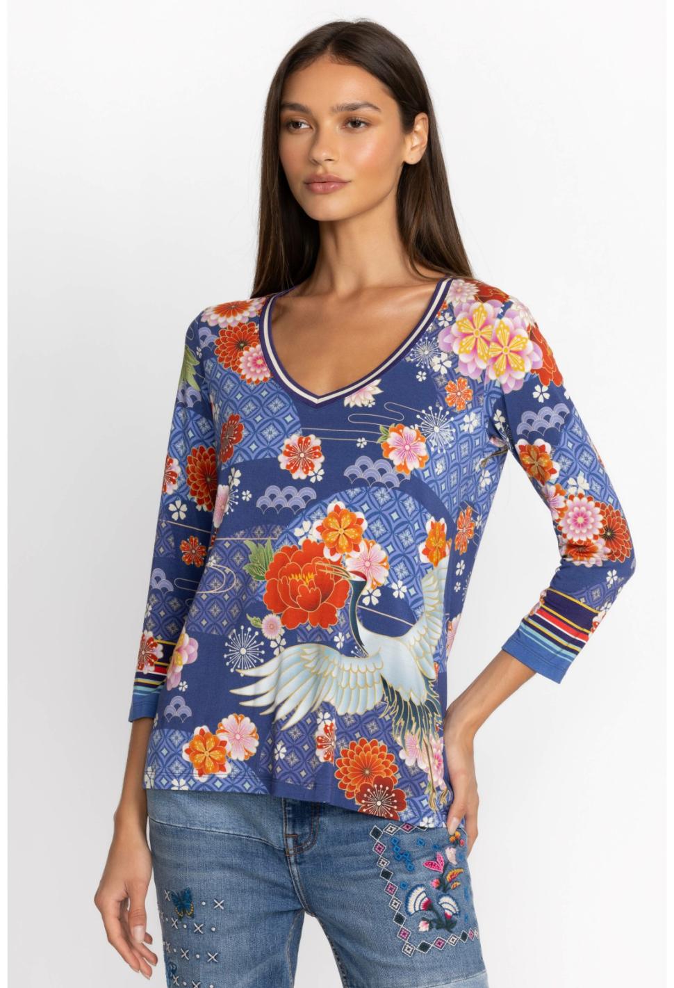 Women Tops | Johnny Was Pajaro Favorite 3/4 Sleeve V-Neck Tee Pajaro