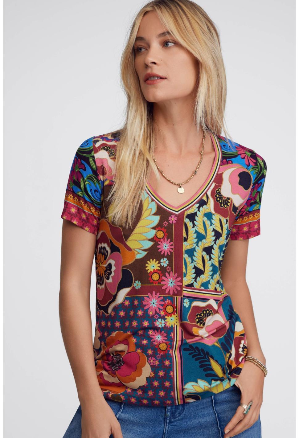 Women Tops | Johnny Was The Janie Favorite Short Sleeve V-Neck Tee Promisino